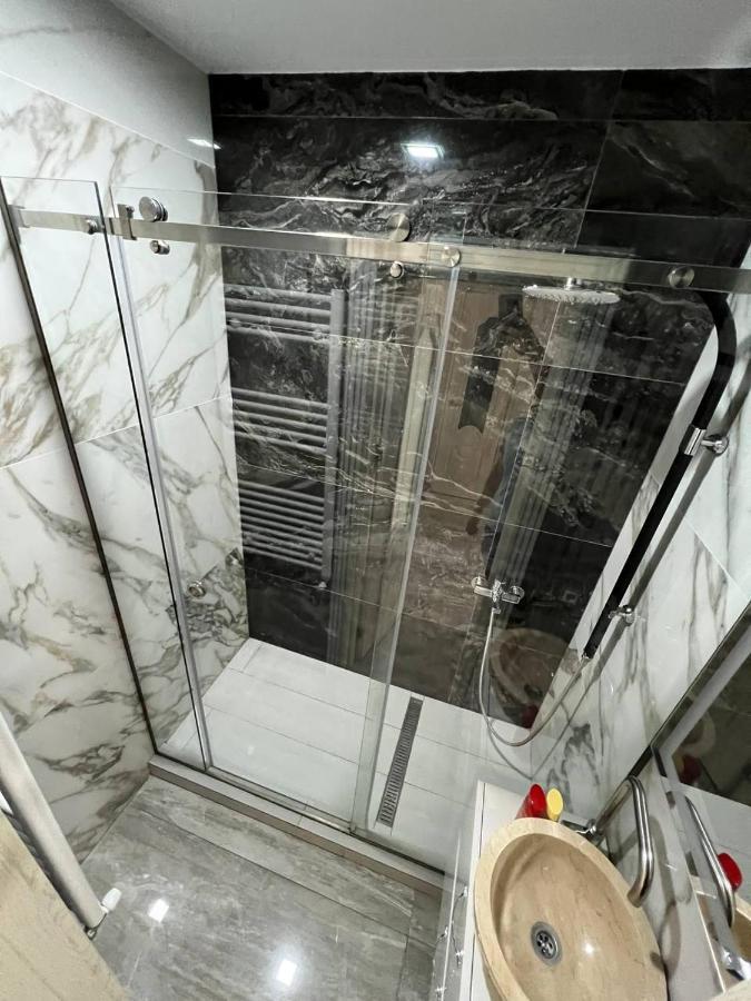 Apartmán Luxrent Kišiněv Exteriér fotografie